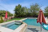 1015 Quail Hollow Court - Photo 3
