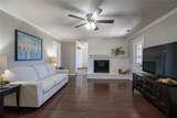 1005 Smirl Drive - Photo 6