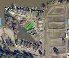 5860 Lakeshore Drive - Photo 2