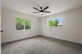 1017 Stanley Street - Photo 18