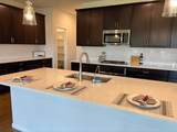 716 Parkside Drive - Photo 2