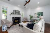 812 Baker Street - Photo 10