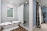812 Baker Street - Photo 17