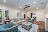 812 Baker Street - Photo 25