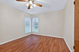 2110 Oak Creek Circle - Photo 17