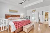 2806 Wandering Oak Drive - Photo 18