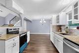 1521 Windsor Drive - Photo 5