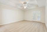301 Village Circle - Photo 18