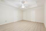 301 Village Circle - Photo 19