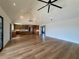 2798 Mockingbird Lane - Photo 10