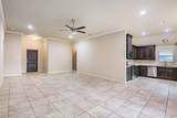 729 Smyth Street - Photo 5