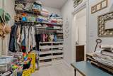 5585 Justine Place - Photo 20