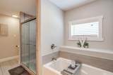 2341 Oak Leaf Trail - Photo 23