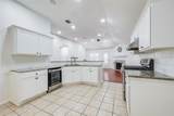 939 Wood Brook Drive - Photo 4