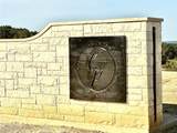 137 White Moon Road - Photo 1