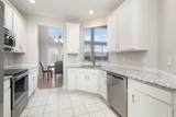 913 Avondale Lane - Photo 10