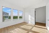 1512 Victory Terrace - Photo 6
