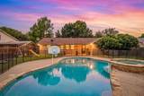 1407 Inglewood Drive - Photo 2
