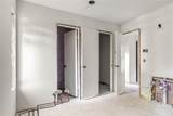 9917 Sandalwood Drive - Photo 16