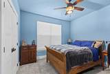 310 Oak Creek Court - Photo 26