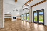 621 Hondo Crossing - Photo 10