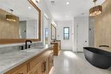 621 Hondo Crossing - Photo 4