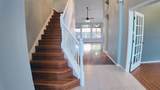 1519 Yorkshire Drive - Photo 3