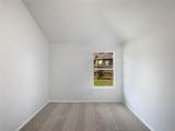 720 Lake Grove Drive - Photo 19