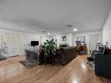 121 Little John Drive - Photo 11