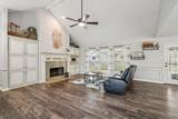 10072 Manor Way - Photo 5