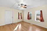 917 Carpenter Street - Photo 12