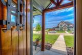 1025 Sinopa Street - Photo 4