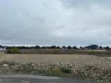 517 Nadia Street - Photo 2