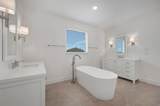 1004 Ashcroft Lane - Photo 12