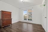602 Wentworth Drive - Photo 9