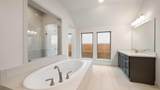 2821 Buckingham Lane - Photo 18