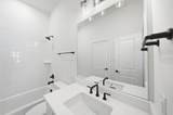 1005 Inwood Court - Photo 13