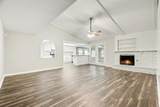 1004 Goodwin Drive - Photo 4