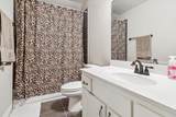 3613 Sparkling Drive - Photo 33