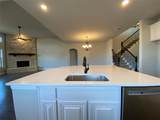 140 Kenilworth Lane - Photo 10