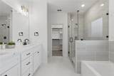 1404 Strickland Street - Photo 22