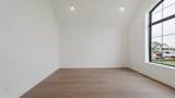 1662 Shady Banks Drive - Photo 16