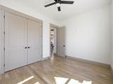 313 Dylan Way - Photo 18