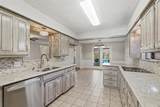 1905 Wimbledon Drive - Photo 15