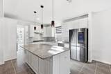 521 Christie Crossing - Photo 7