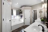 1701 Oakmeadow Drive - Photo 18