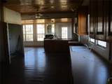 205 Oaklawn - Photo 6