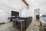231 Julian Lane - Photo 6