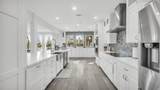 100 Oakview Drive - Photo 14