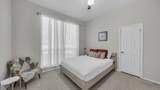 100 Oakview Drive - Photo 23